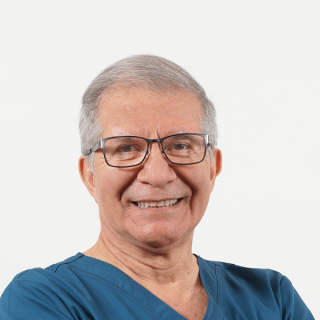 Dr Luis Quevedo